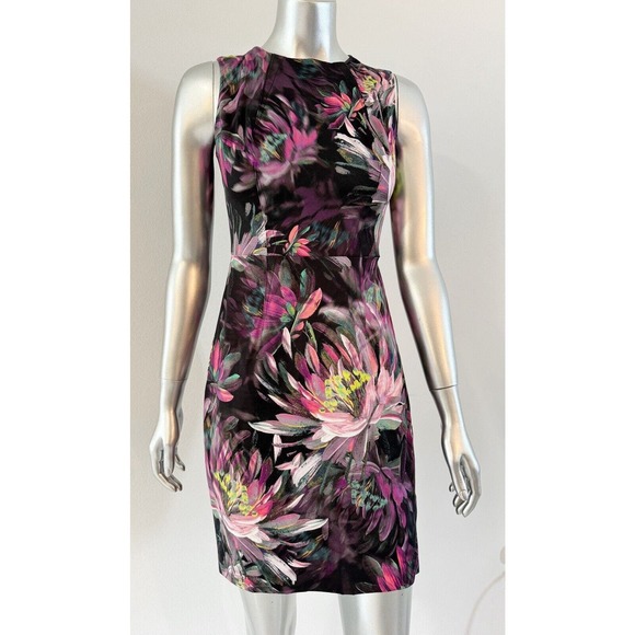 Trina Turk Floral sheath Dress Waterlilly Sleeveless Mini - Picture 1 of 10